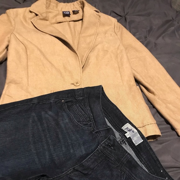 Women’s GAP blazer - Picture 2 of 4